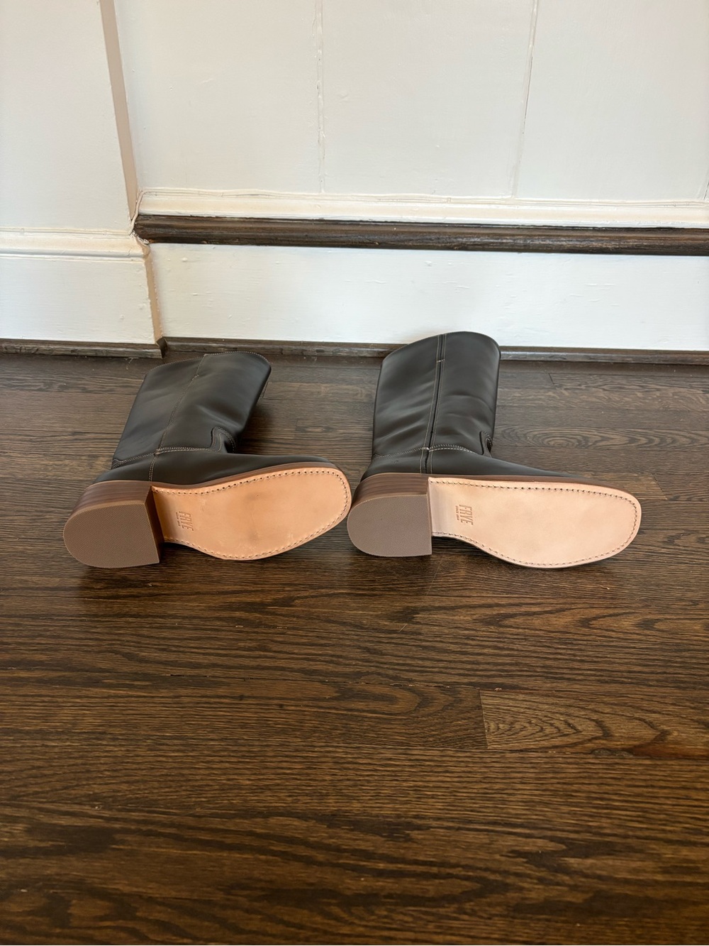 NWOB Frye CAMPUS 14L boots - Picture 3 of 3